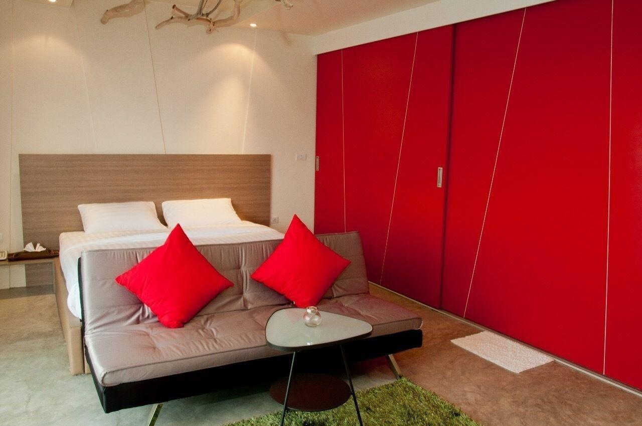 Red Z The Ocean Hotel Puk Tian Exterior foto