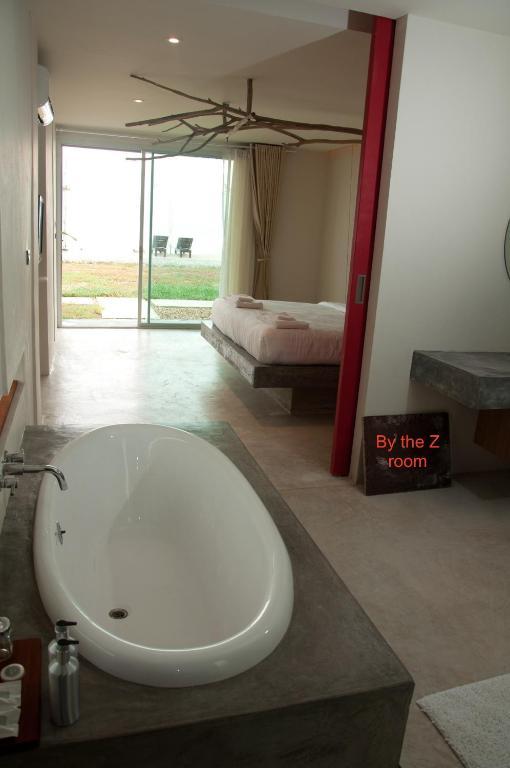 Red Z The Ocean Hotel Puk Tian Quarto foto