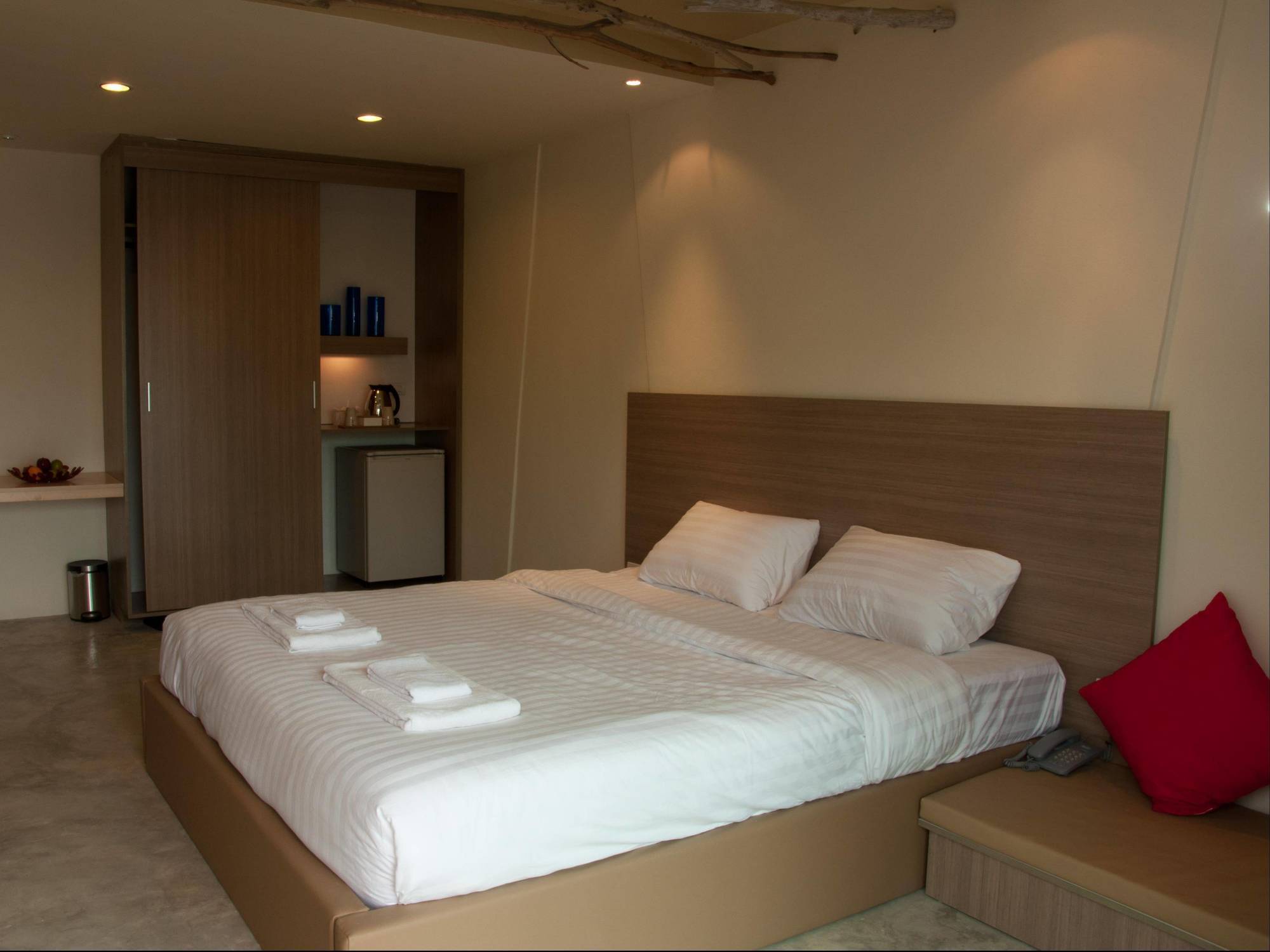 Red Z The Ocean Hotel Puk Tian Exterior foto