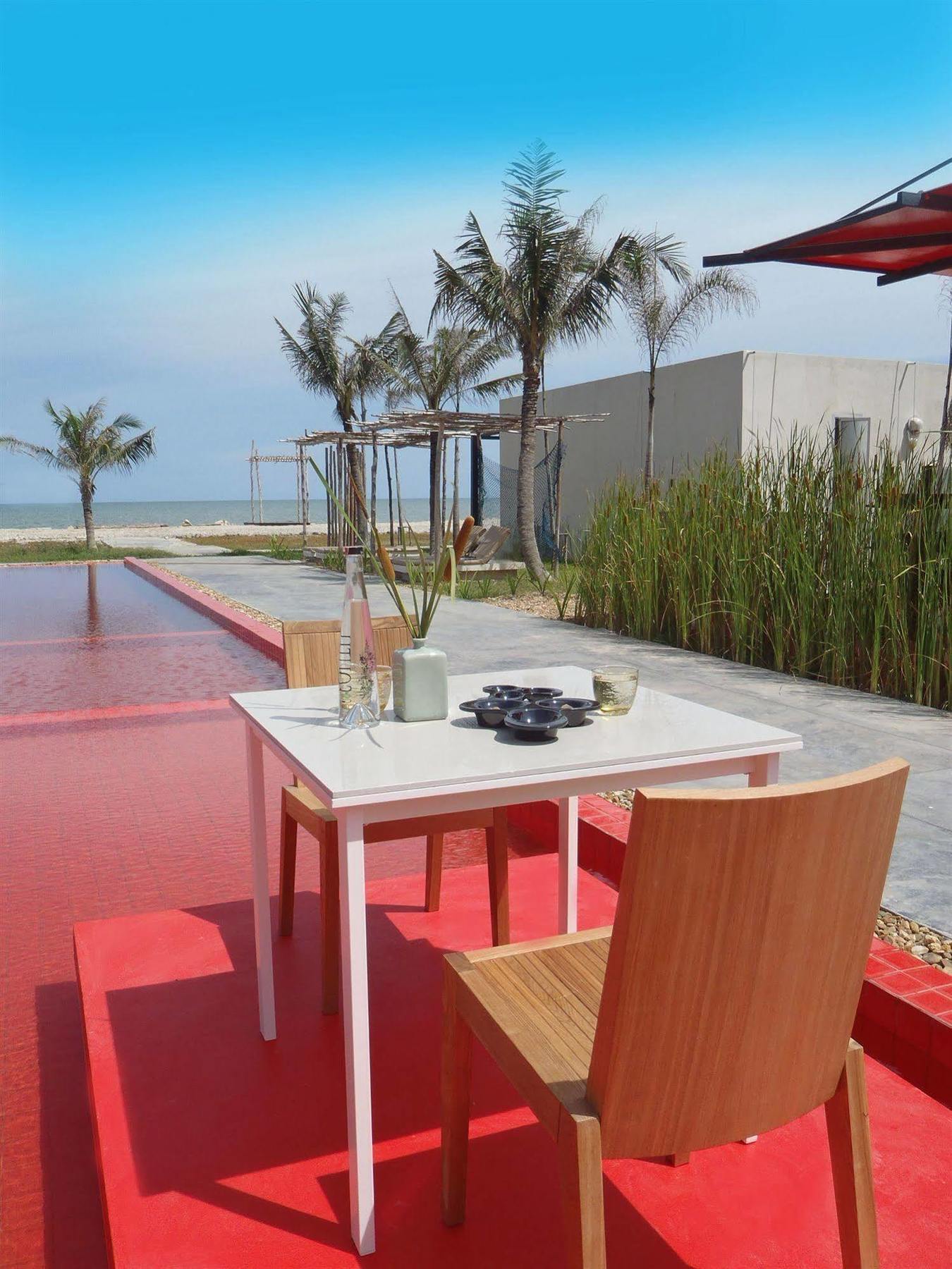 Red Z The Ocean Hotel Puk Tian Exterior foto